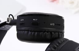 Draadloze Koptelefoon met Bluetooth - on-ear – rood — thumbnail 2