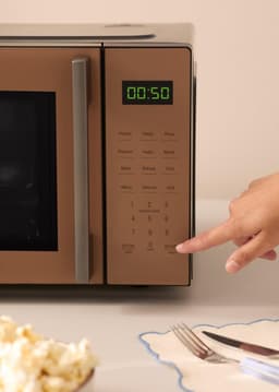 Magnetron met grill - Oven combi - Snel koken - 8 automatische programma's - 23 liter inhoud - Zilverkleurig — thumbnail 4