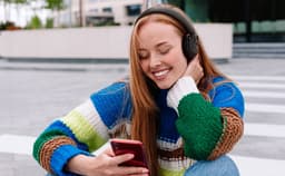 JBL Tune 680NC - Draadloze Noise Cancelling Koptelefoon - Bluetooth - On-ear - 76 uur batterij - Pure Bass & Spatial Sound - Zwart — thumbnail 6