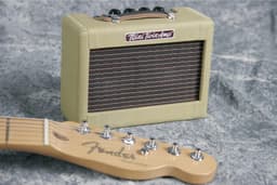 Fender Mini '57 Twin Amp - Lichte combo versterker voor elektrische gitaar — thumbnail 5