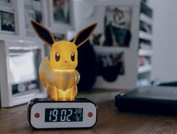Pokémon Eevee Nachtlamp & Wekker – LED Lamp met Alarmfunctie – Pokémon Verlichting — thumbnail 3