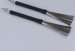Drum Brushes 1 paar - Rubber Handvat - Jazz Drum - Lengte Ca 32.5 cm - — thumbnail 2