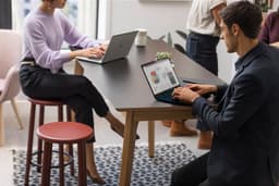 HP EliteBook 840 14 G10 Intel® Core™ i5 i5-1335U Laptop 35,6 cm (14") WUXGA 16 GB DDR5-SDRAM 512 GB SSD Wi-Fi 6E (802.11ax) Windows 11 Pro Zilver QWERTY — thumbnail 3