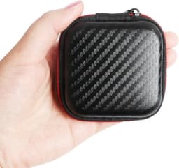 Oortjes Zipper Case – Carbon Zwart – Opbergtas met Rits – 7.5*7.5 cm — thumbnail 1