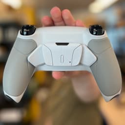 PS5 DualSense draadloze Controller - PS5/PC Scuf controller - SCUF Remap MOD with Paddles - PS5 Accessoires - Rubberized grip -Digital mouseklick triggers - White — thumbnail 2