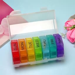 Haofy Medicijncontainer 28 compartimenten Verzegelde draagbare opbergdoos voor 7 dagen Handig medicijnbeheer voor dagelijks gebruik (transparant zeven kleuren) — thumbnail 3