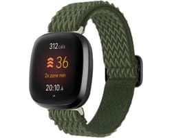 Strap-it Smartwatch bandje - Elastisch nylon bandje geschikt voor Fitbit Versa 3 / Versa 4 / Fitbit Sense / Sense 2 - groen