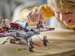 LEGO Star Wars Ahsoka Tano's T-6 Jedi shuttle Bouwbaar Ruimteschip - 75362 — thumbnail 2