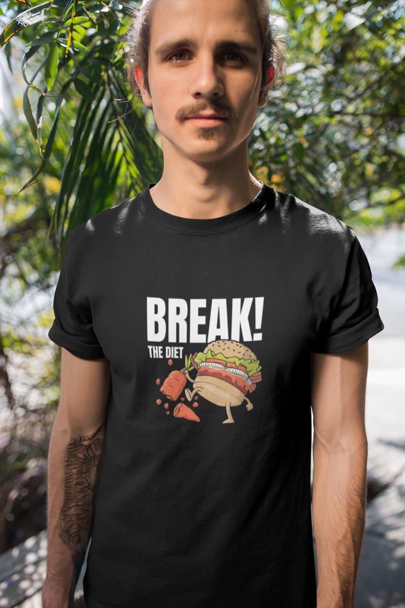Shirt - Break the diet burger - Wurban Wear | Grappig shirt | Dieet | Unisex tshirt | Fast food | Airfryer | Sport | Verwenpakket | Wit & Zwart — afbeelding 1