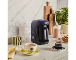Karaca x Fenerbahçe Gelicentieerde Hatır Hüps Turkse Koffiemachine met Melkfunctie en Clublied