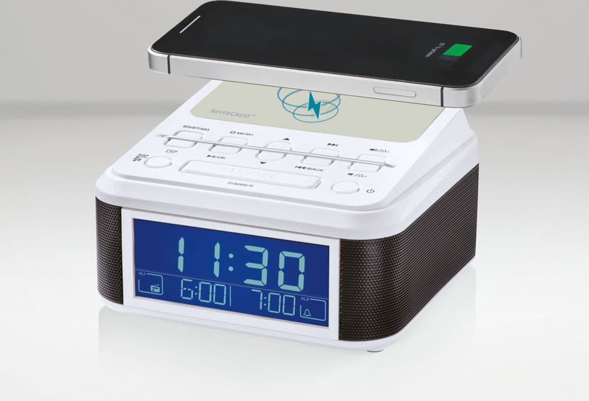 SILVERCREST Bluetooth-wekkerradio wit - qi charger - Dubbel alarm – radio of DAB+ beltoon | Externe FM-antenne — afbeelding 1