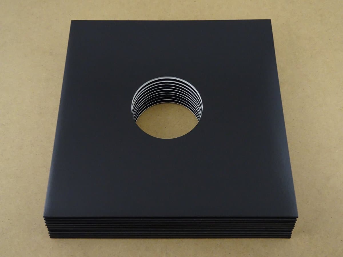 10 Stuks LP kartonnen buitenhoezen zwart (GOEDE KWALITEIT, 300gr karton) met 2 middengaten - hoezen, platenhoezen, beschermhoes, cardboard sleeve, outer cover, maxi-singles, lps vinyl platen, 12", 12 inch — afbeelding 1
