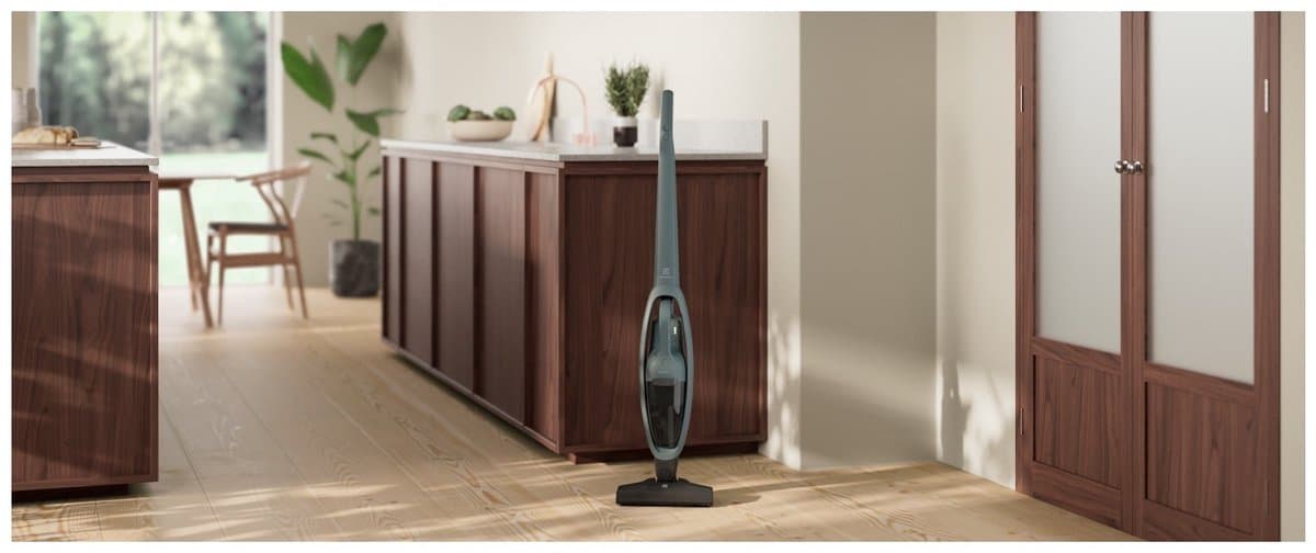 Electrolux ES52CB18OG 2-in-1-steelstofzuiger - Donkergroen — afbeelding 1