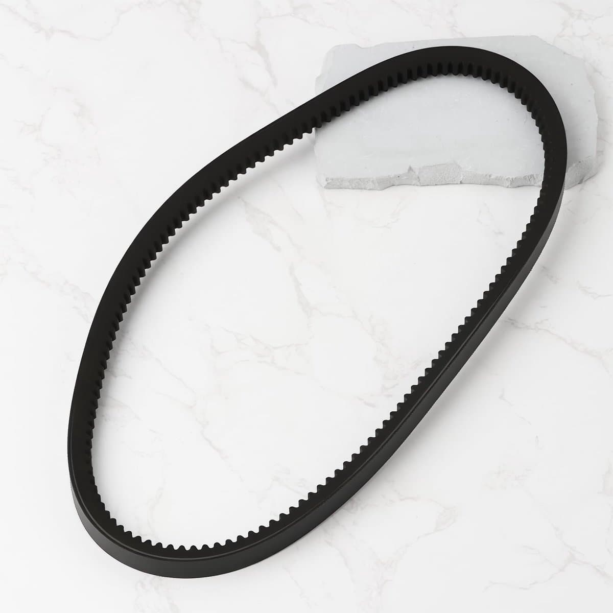 Dailygoods- Grasmaaier V-riem 48175 - Tanden - Rubber - 700x13x9.5mm - Duurzaam - Betrouwbare krachtoverbrenging — afbeelding 1