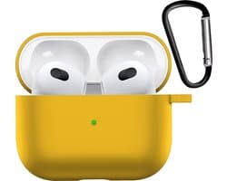 Hoesje - Geschikt voor Apple AirPods 3 - met Clip - Siliconen Hoes - Silicone Case Cover - Geel