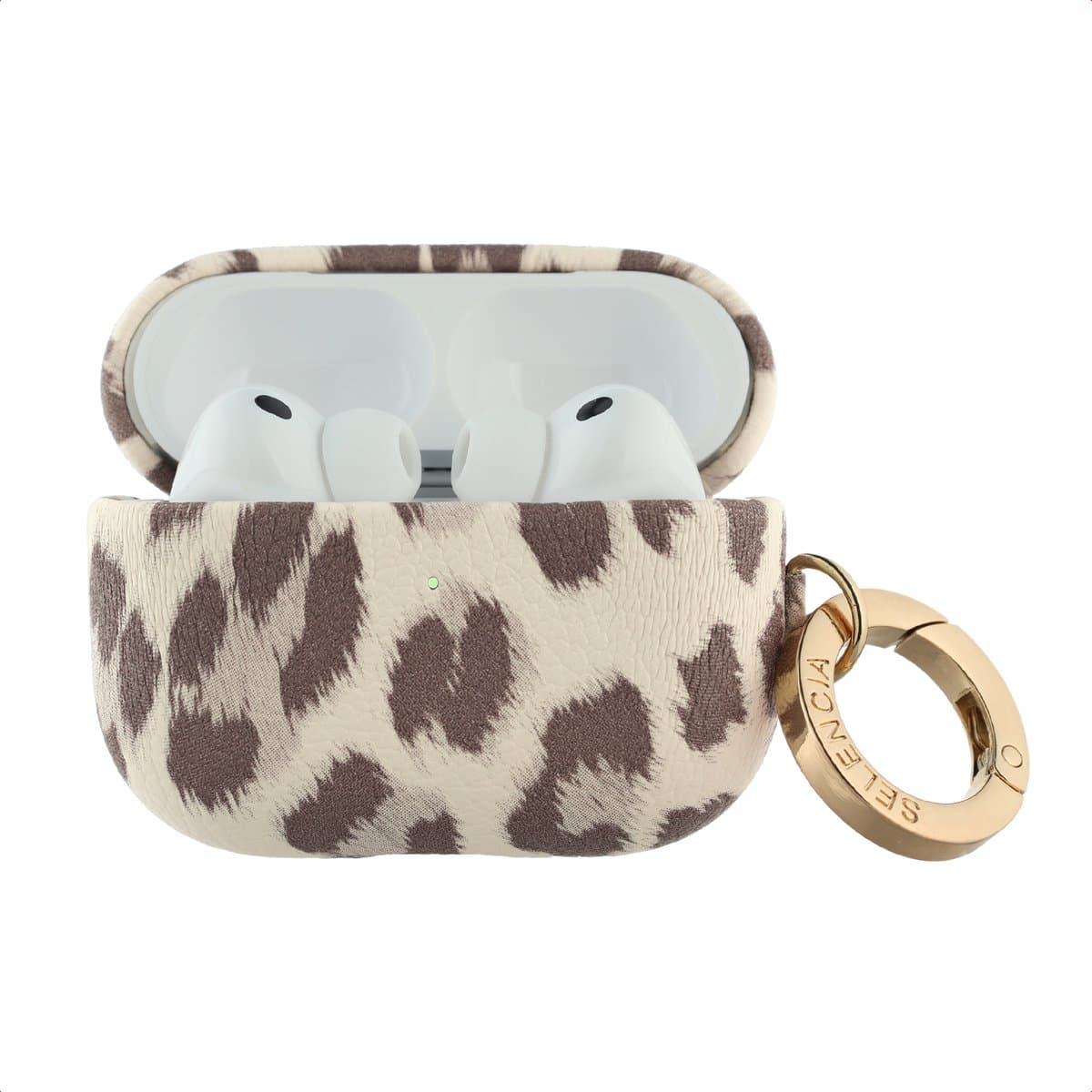 Selencia Sabi Case met panterprint - Hoesje geschikt voor AirPods Pro 3 - Soft Ivory — afbeelding 1