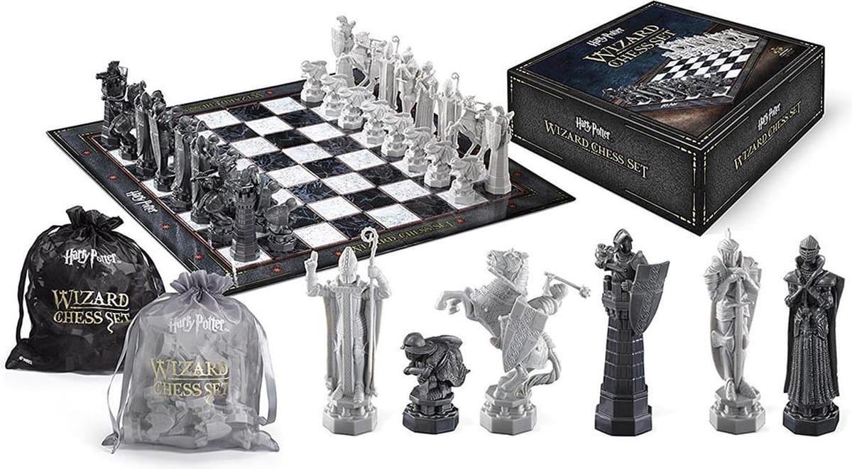 Harry Potter Wizard Chess Set - Schaakspel — afbeelding 1