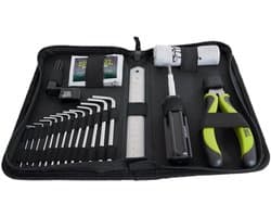 Ernie Ball Musician's Tool Kit - Gitaar Onderhoudset - 20-delig - Snarenknipper - Pegwinder - Hex Sleutels - Wonder Wipes - Rits-etui