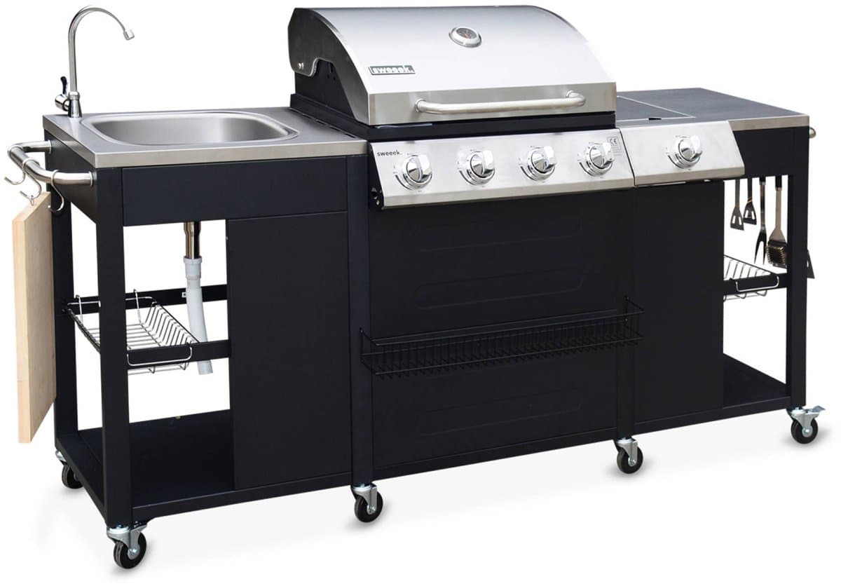 sweeek - Gasbarbecue met 4 branders + 1 zijbrander, buitenkeuken met gootsteen, keukengerei en thermometer - d'artagnan — afbeelding 1