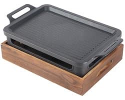 OmGoods - Dailygoody - Tafelblad Barbecue Grill - Houten Basis - Gelijkmatige Verwarming - Zwart - Picknicktafels - Ideaal voor Camping en Restaurant - Inclusie