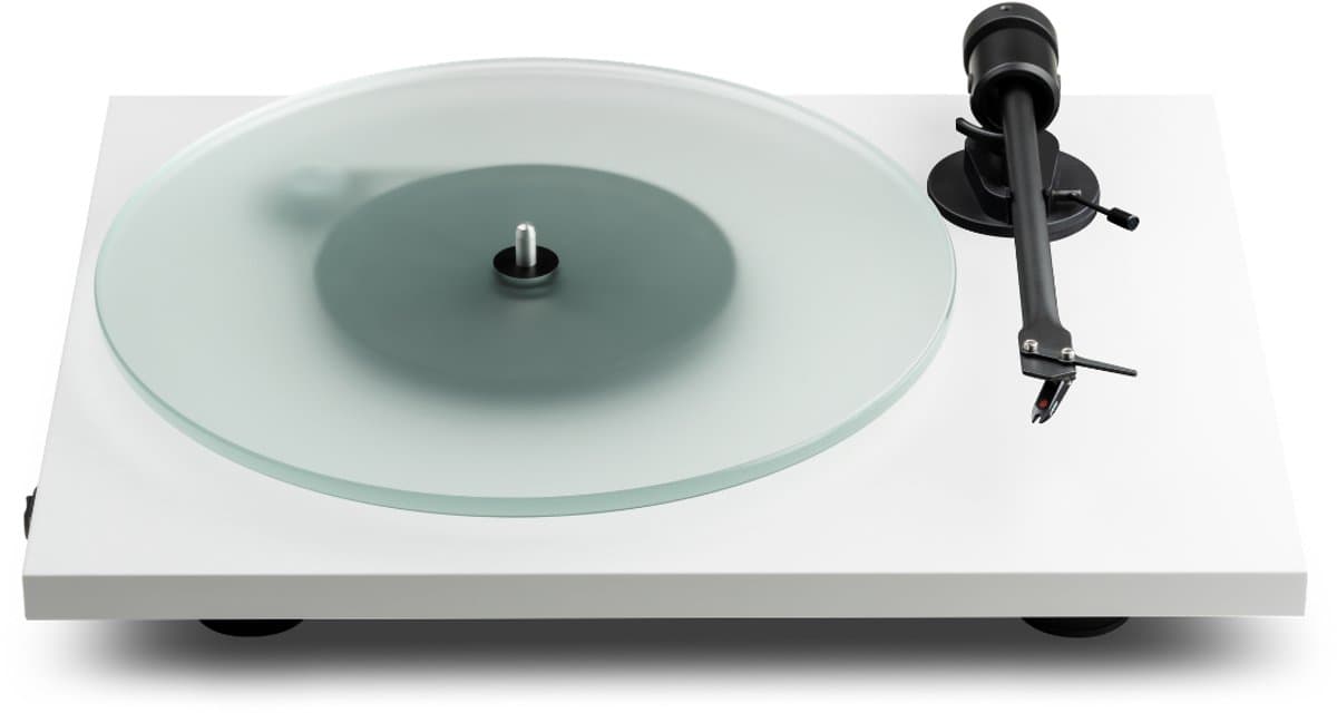 Pro-Ject T1 EVO BT OM10 Platenspeler - Ingebouwde Voorversterker - Bluetooth Verzender - Handgemaakt - Plug & Play - Wit — afbeelding 1