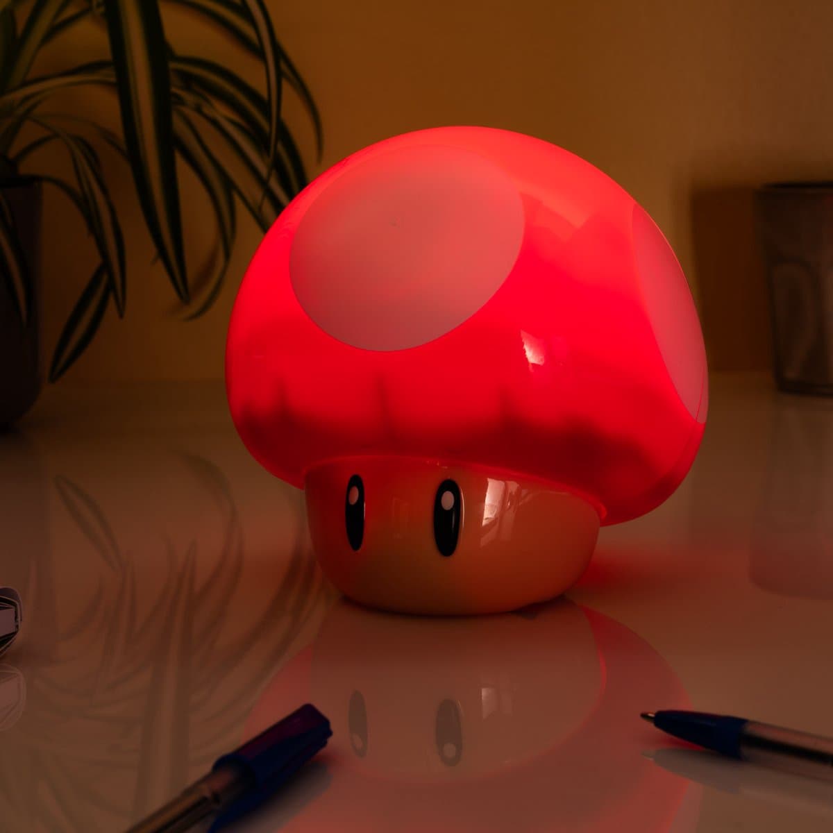 Super Mario Brothers Paddenstoel Figuurlamp – Officieel gelicentieerd verzamelbaar filmmerchandise met geluid, cadeaus voor jongens, accessoires voor kinderkamers – Paladone — afbeelding 1