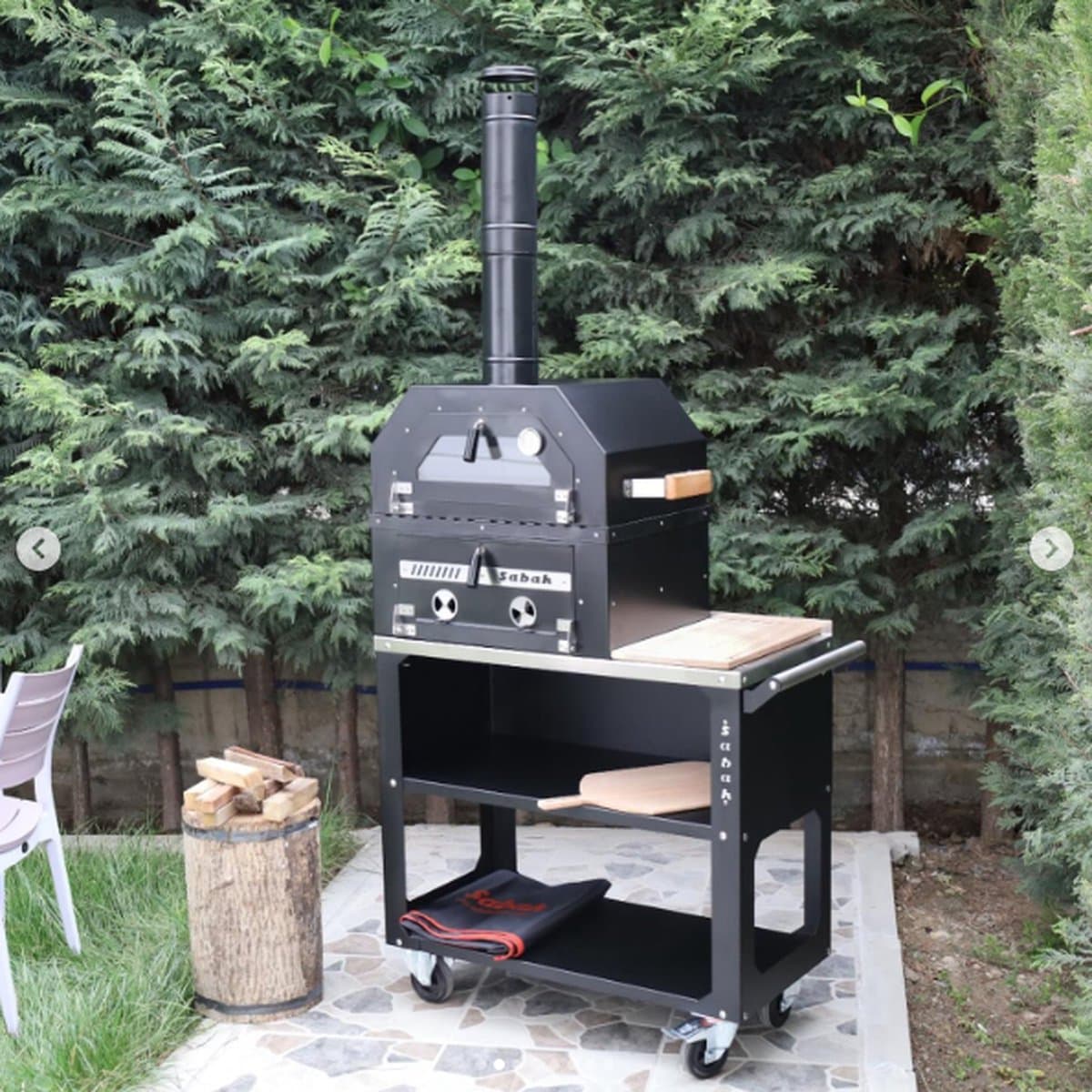 Sabah BBQ1 - Barbecue + pizzaoven en Grill op Wielen met Hittebestendig Glas en Waterdichte Hoes — afbeelding 1