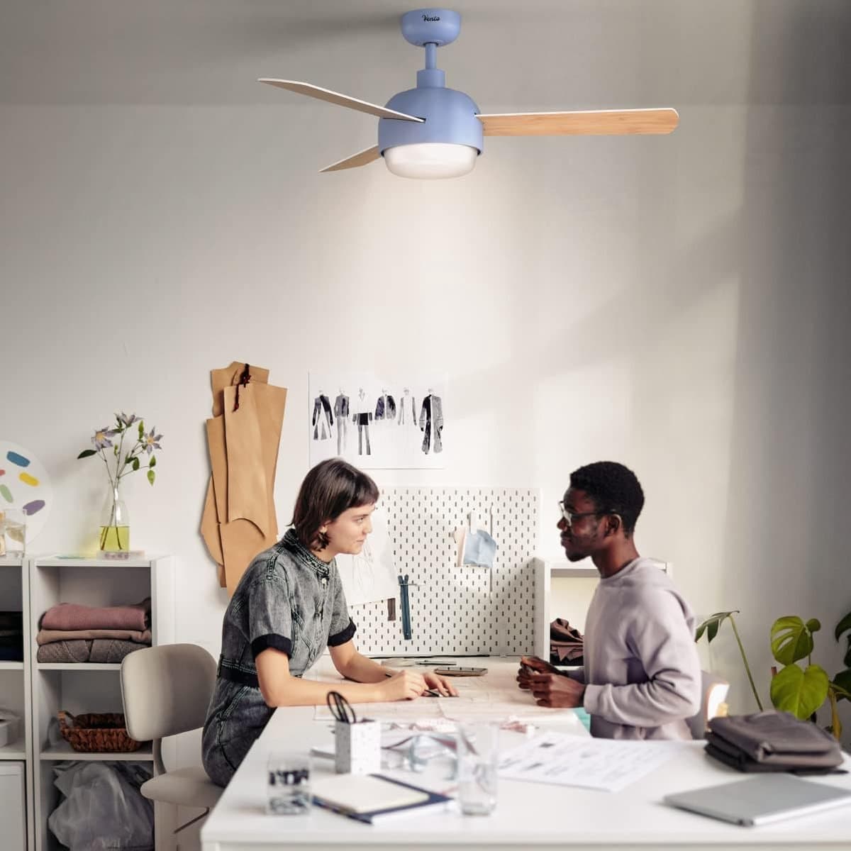 Stille Plafondventilator met LED en Wifi Besturing (App, Alexa, Google Assistant) — afbeelding 1