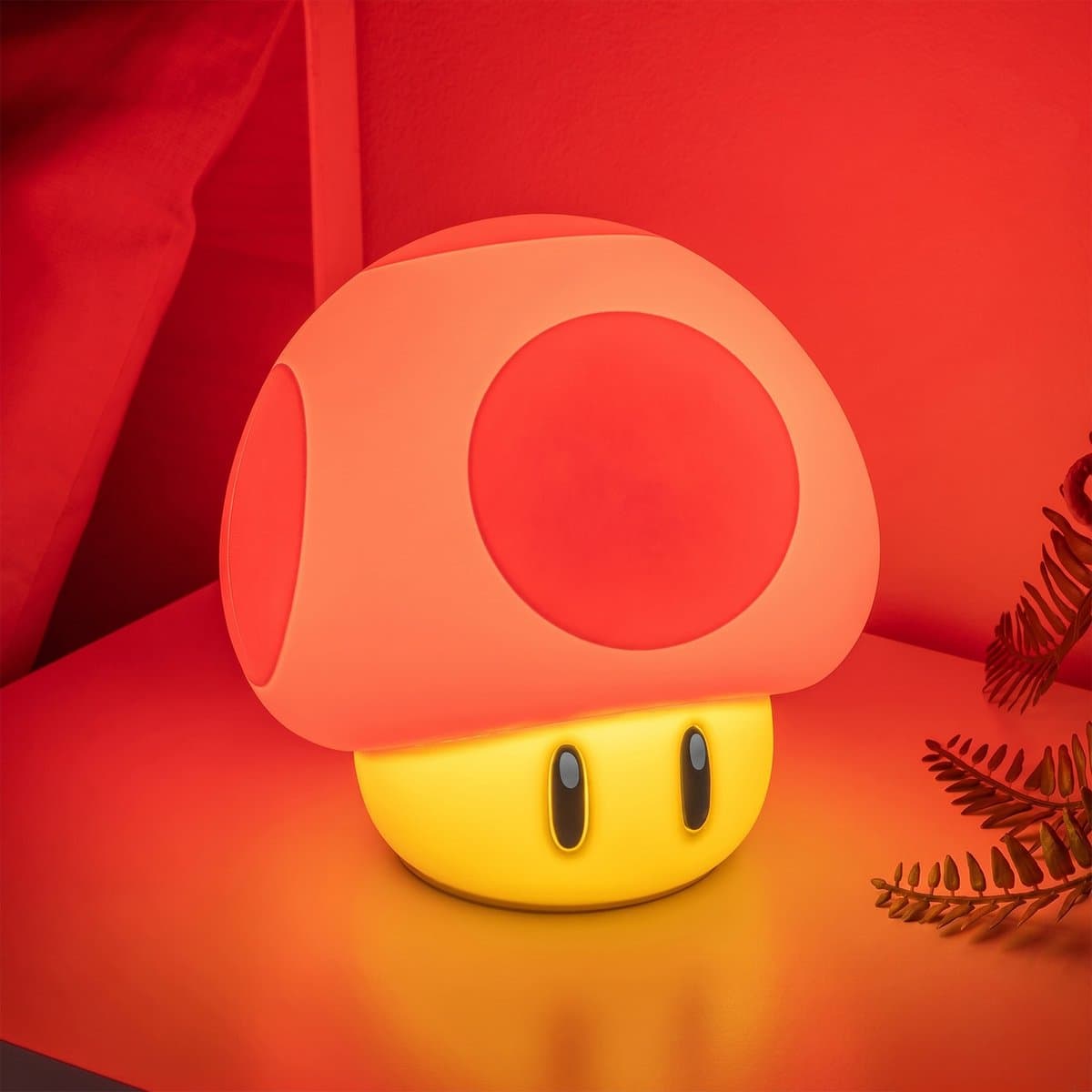 Super Mario Super Mushroom SquishyGlo nachtlamp – oplaadbaar siliconen licht – Paladone — afbeelding 1